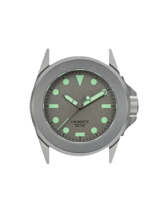Modello Quattro U4S-HG con Cinturino Vitello Vintage Marrone — Patina Naturale