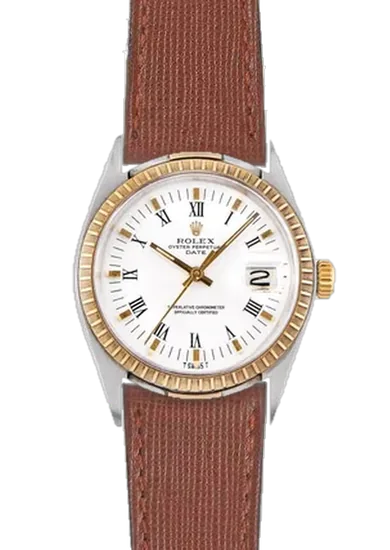 Date 1505 con Cinturino Pelle Saffiano Marrone — Cuciture Tono su Tono