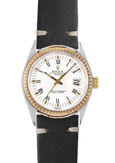 Date 1505 con Cinturino Vintage in Pelle di Vitello Nero