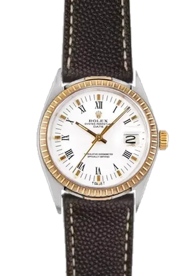Date 1505 con Cinturino Vitello Martellato Nero — Cuciture Ecru