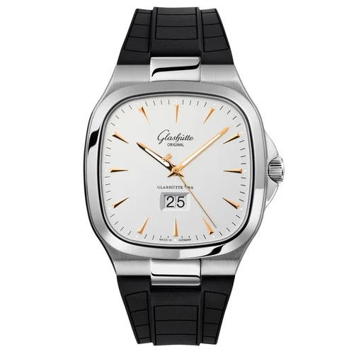 Seventies Panorama Date Silver / Rubber / Folding