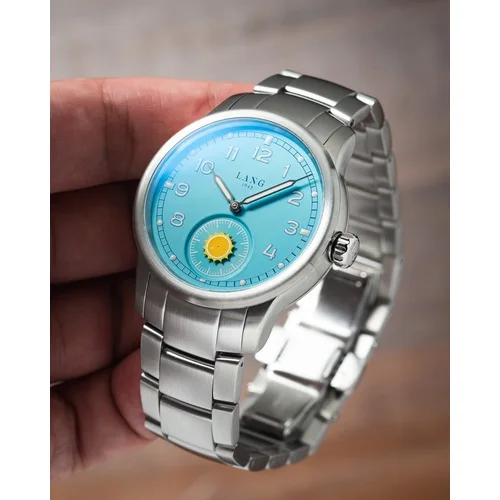 Lang 1943 Field Watch L4300104