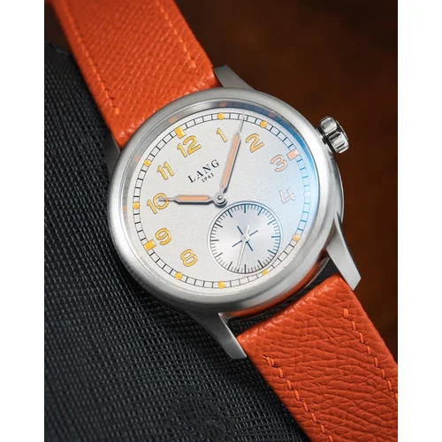 Lang 1943 Field Watch L4300105