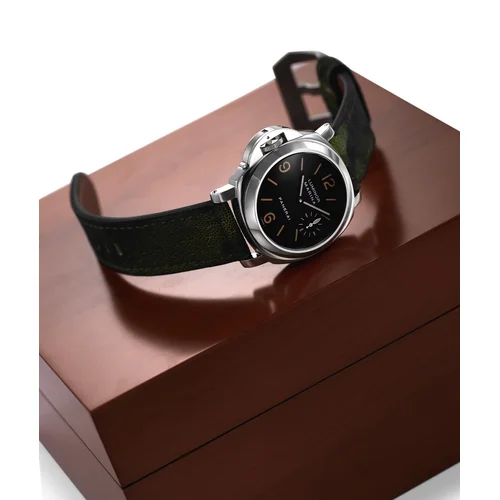 Panerai Luminor PAM00022 (aka: PAM22, PAM 22)