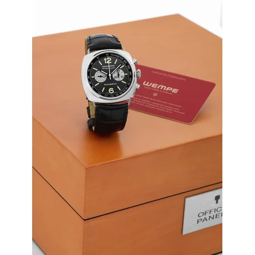 Panerai Radiomir PAM00218 (aka: PAM218, PAM 218)