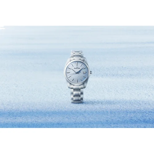 Grand Seiko Heritage SBGX357, 19 mm lug width