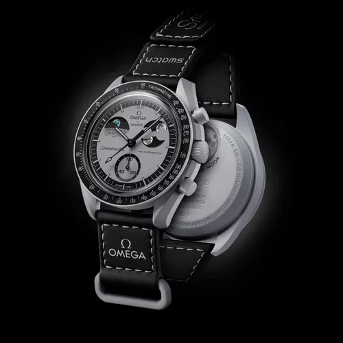 Swatch MoonSwatch SO33M700